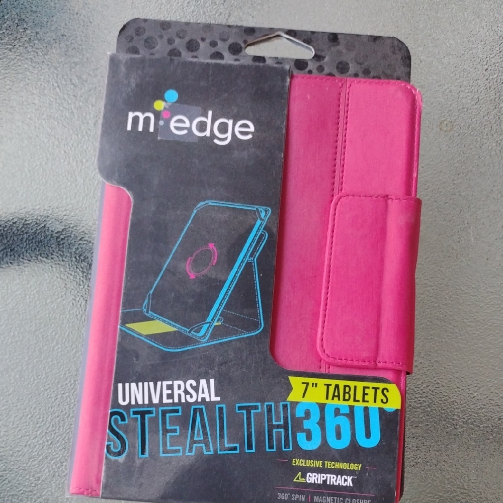 MEdge Pink Universal Tablet Cover